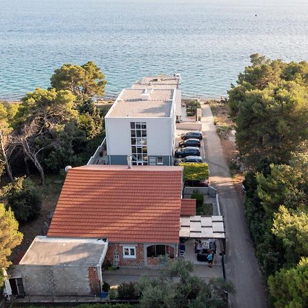 Apartment Anamaria With Seaview Petrcane Εξωτερικό φωτογραφία