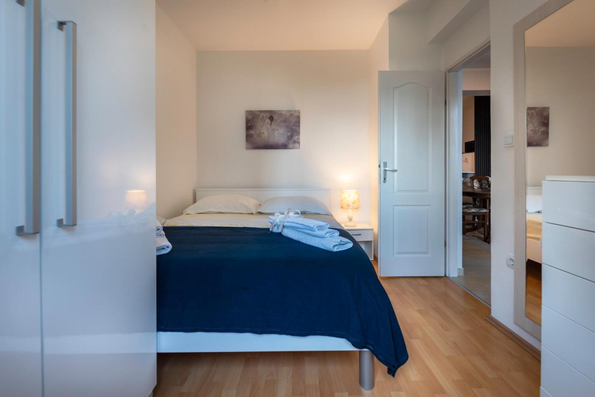 Apartment Anamaria With Seaview Petrcane Εξωτερικό φωτογραφία