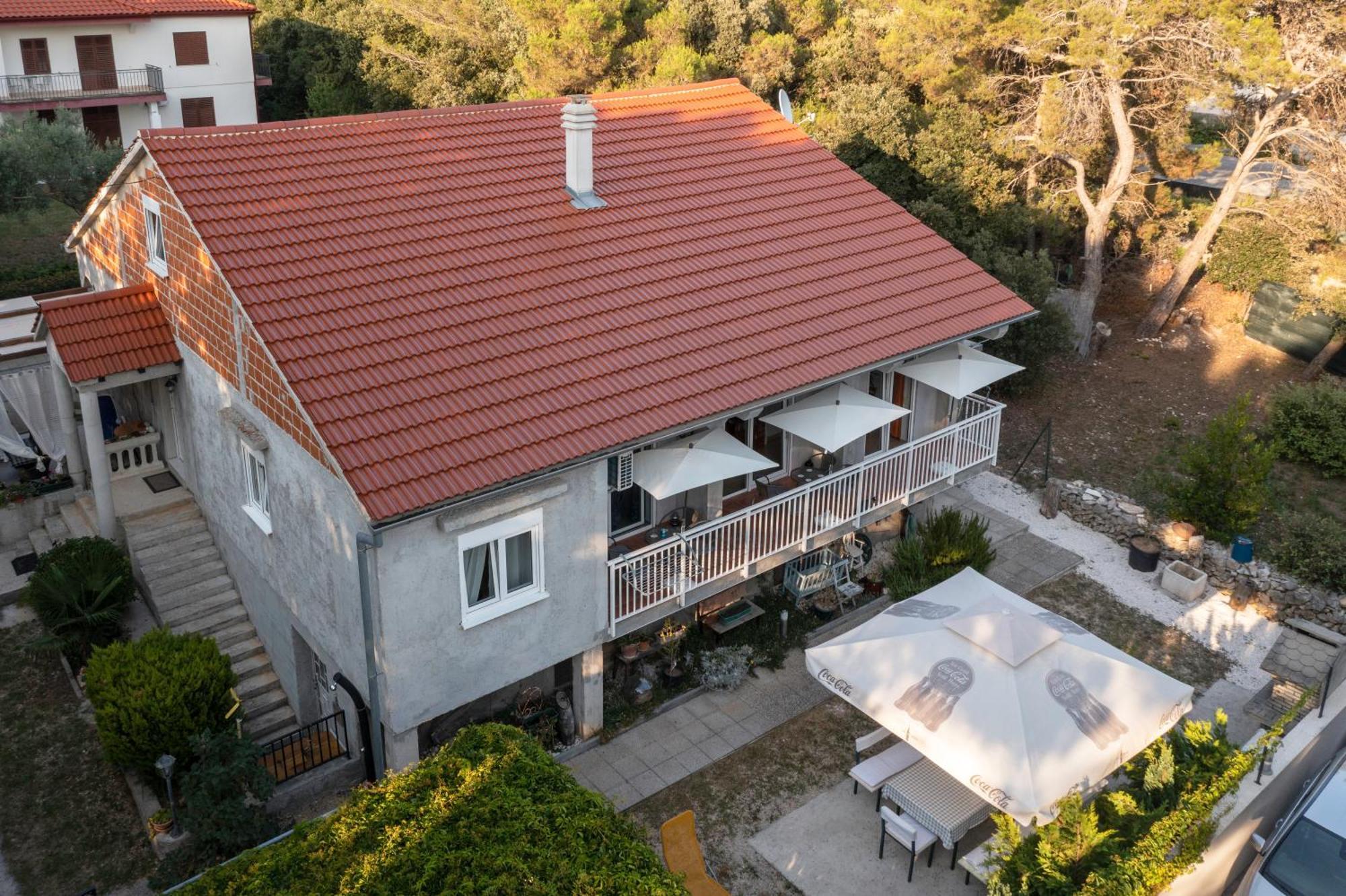 Apartment Anamaria With Seaview Petrcane Εξωτερικό φωτογραφία